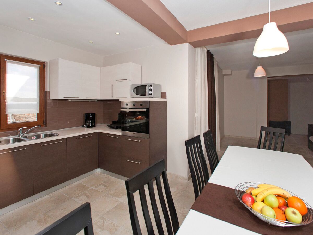 Maison 5 chambres avec piscine privée à Cukrići - Photo 16