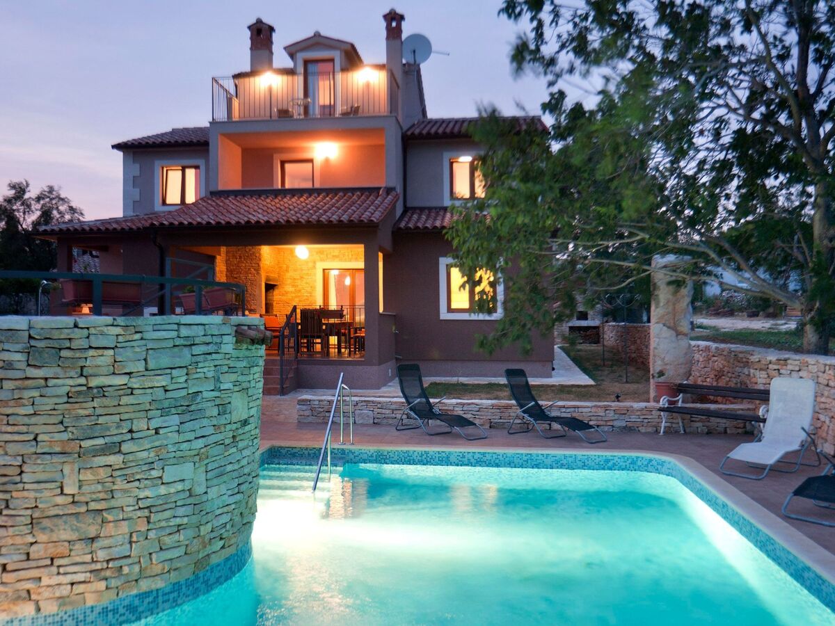 Maison 5 chambres avec piscine privée à Cukrići - Photo 36