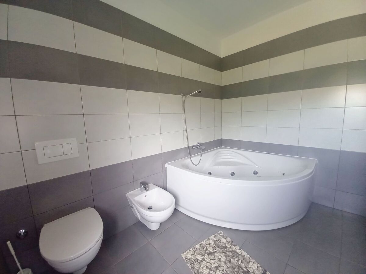 Maison 5 chambres avec piscine privée à Cukrići - Photo 44