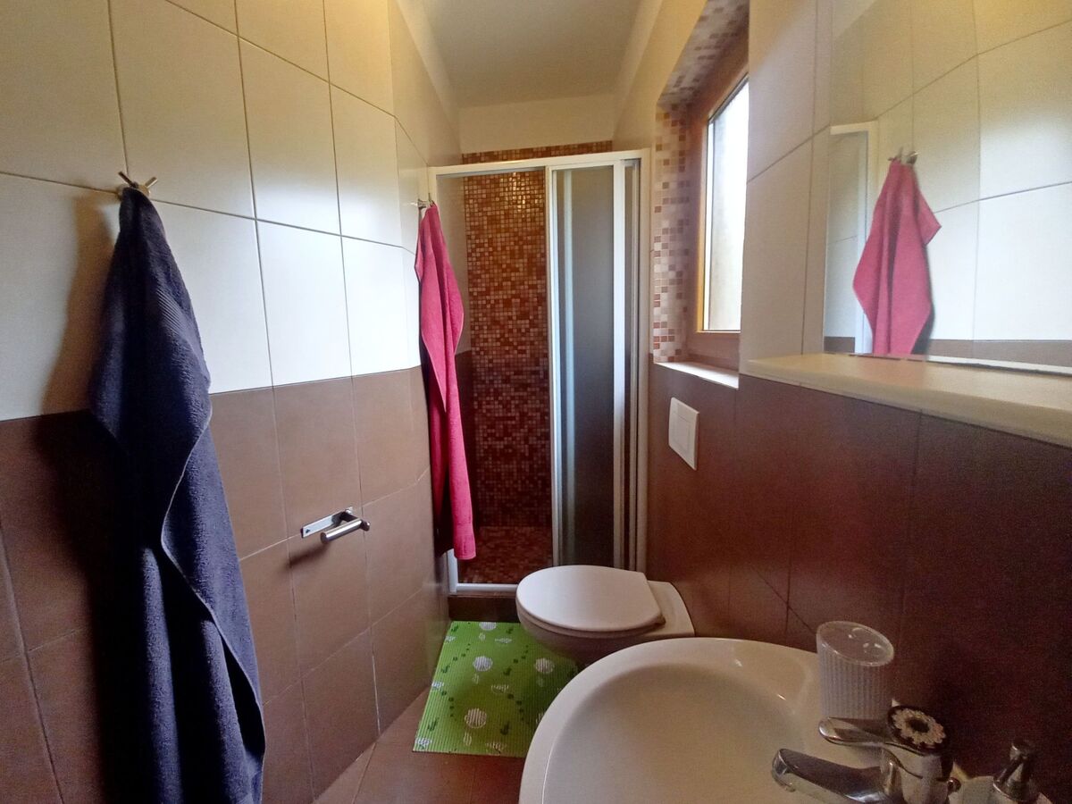 Maison 5 chambres avec piscine privée à Cukrići - Photo 47