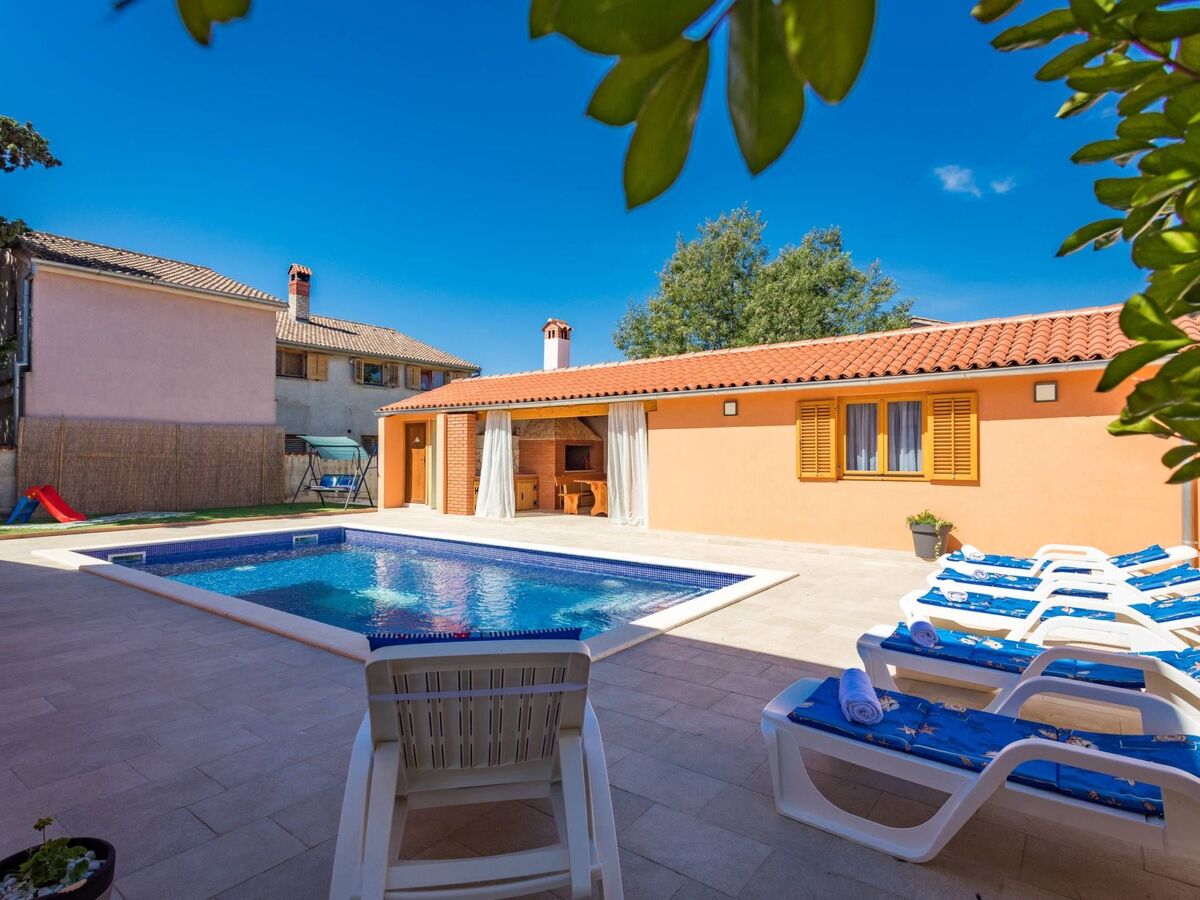Villa Ena : maison 8 pers., piscine privée près de Pula - Photo 9
