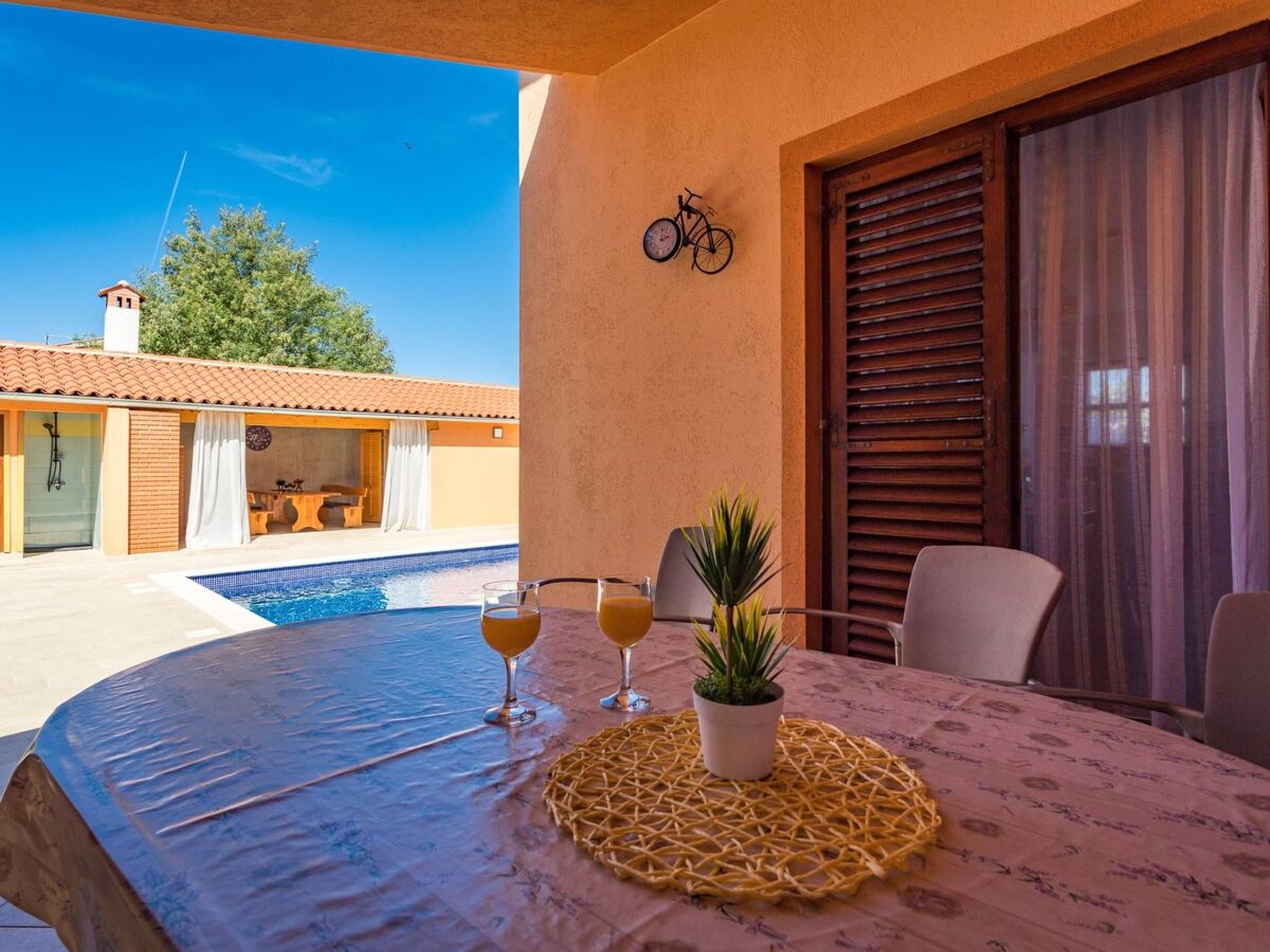 Villa Ena : maison 8 pers., piscine privée près de Pula - Photo 13