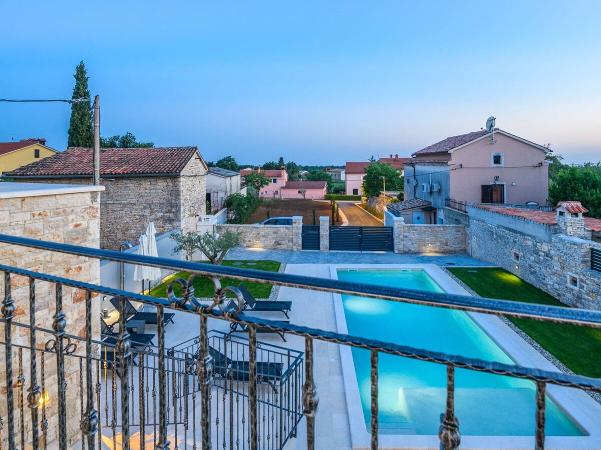Villa Grande à Juršići, piscine et courts de sport - Photo 33