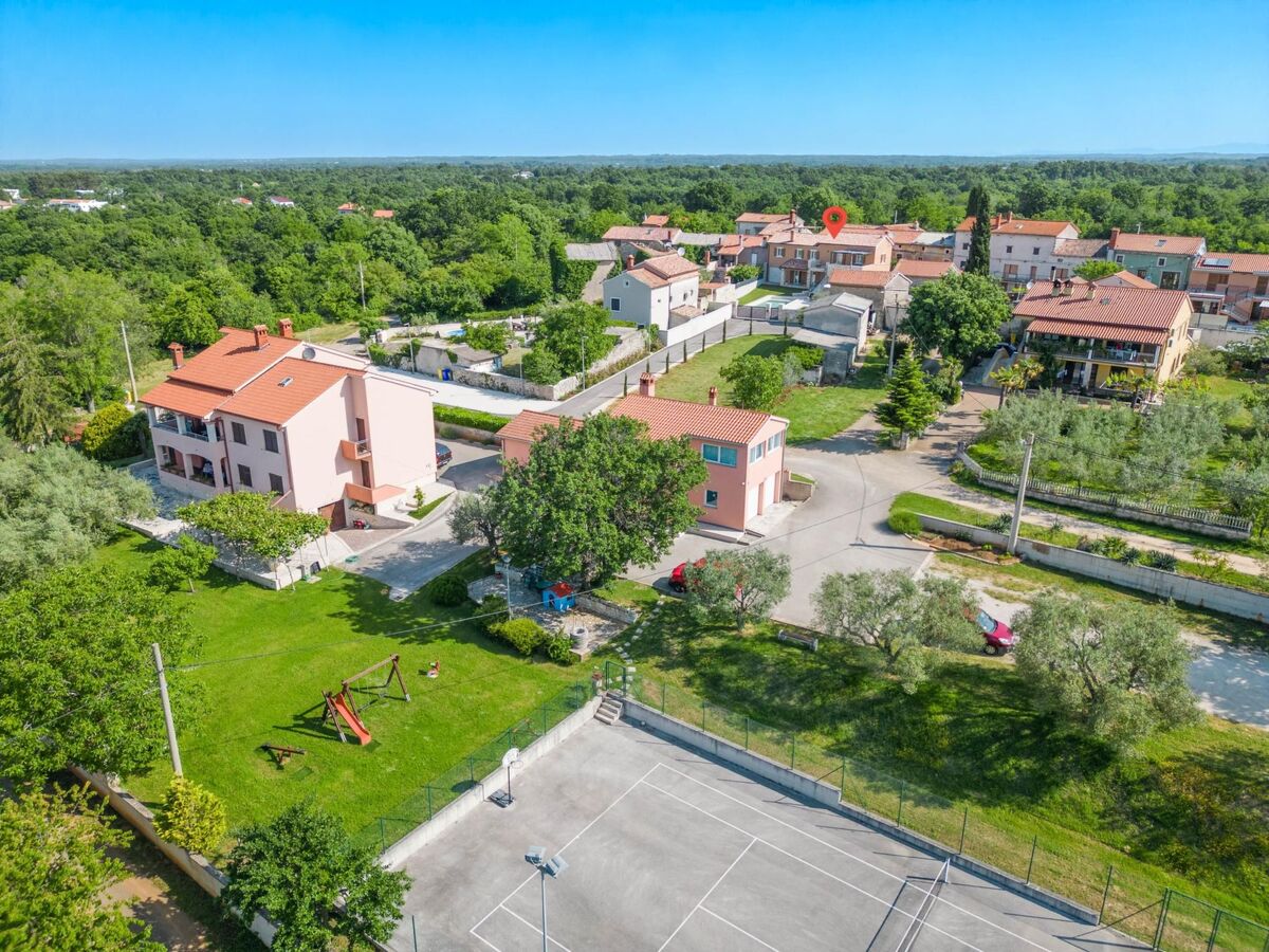 Villa Grande à Juršići, piscine et courts de sport - Photo 44