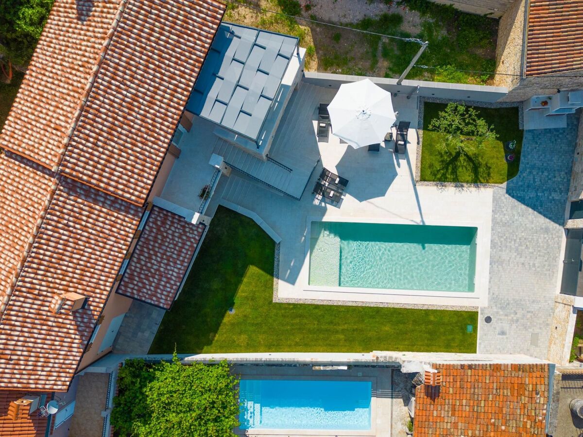 Villa Grande à Juršići, piscine et courts de sport - Photo 47