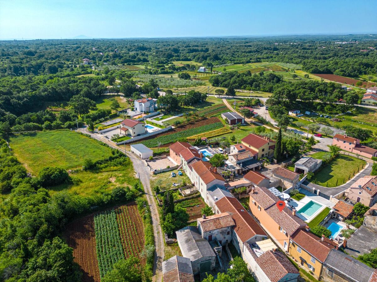 Villa Grande à Juršići, piscine et courts de sport - Photo 48