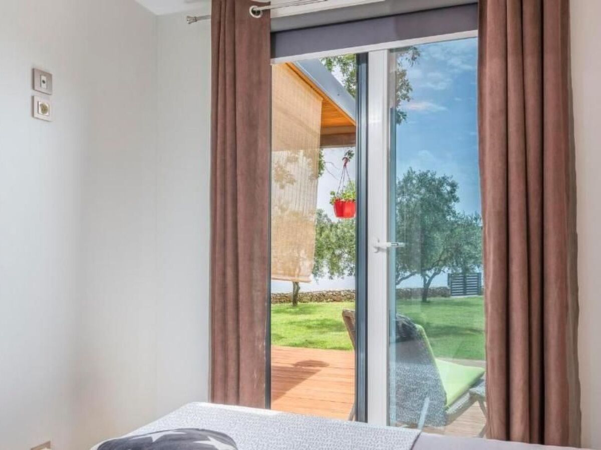 Beach House Ive : maison avec piscine et jacuzzi face à l'Adriatique - Photo 17