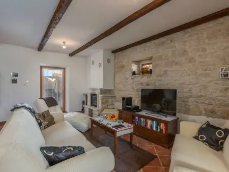 Maison en pierre Peresiji, piscine et cuisine extérieure : photo 26