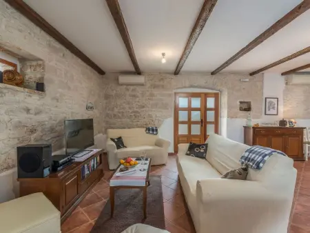 Maison en pierre Peresiji, piscine et cuisine extérieure : photo 28