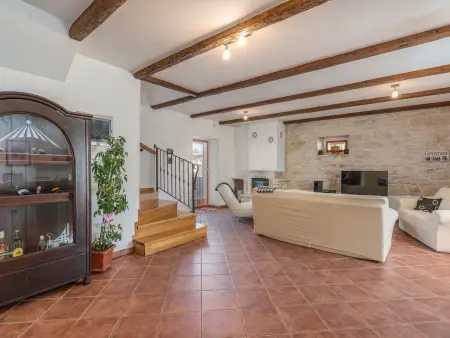 Maison en pierre Peresiji, piscine et cuisine extérieure : photo 30