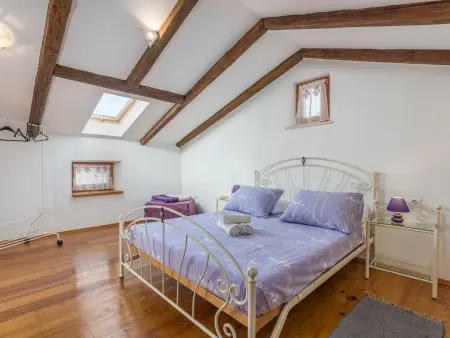 Maison en pierre Peresiji, piscine et cuisine extérieure : photo 44