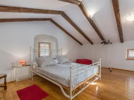 Maison en pierre Peresiji, piscine et cuisine extérieure : photo 45
