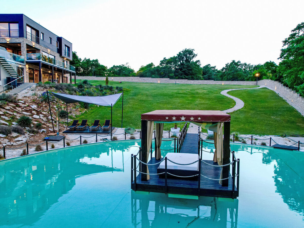 Villa Ambienta : maison 7 chambres avec spa et piscine - Photo 4