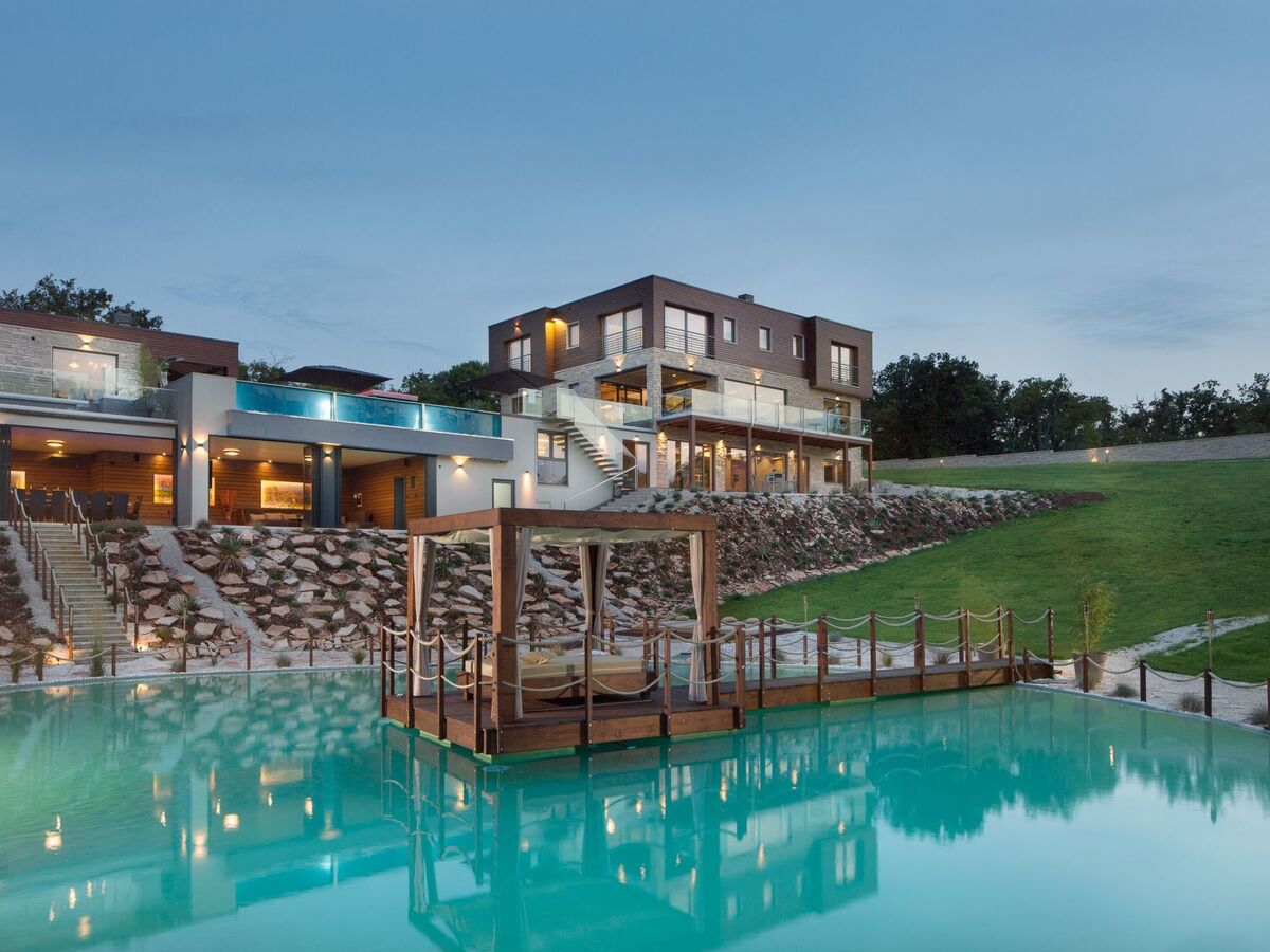 Villa Ambienta : maison 7 chambres avec spa et piscine - Photo 5