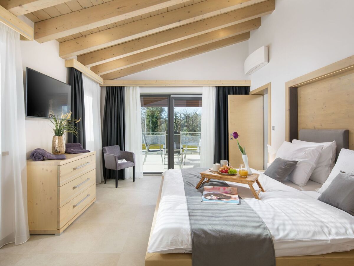 Villa Ambienta : maison 7 chambres avec spa et piscine - Photo 25