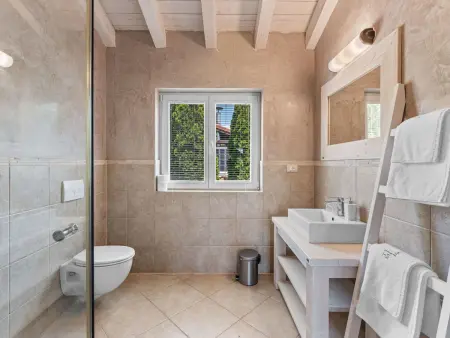 Villa Monet à Bokordici : maison 11 pers. avec piscine et spa : photo 36