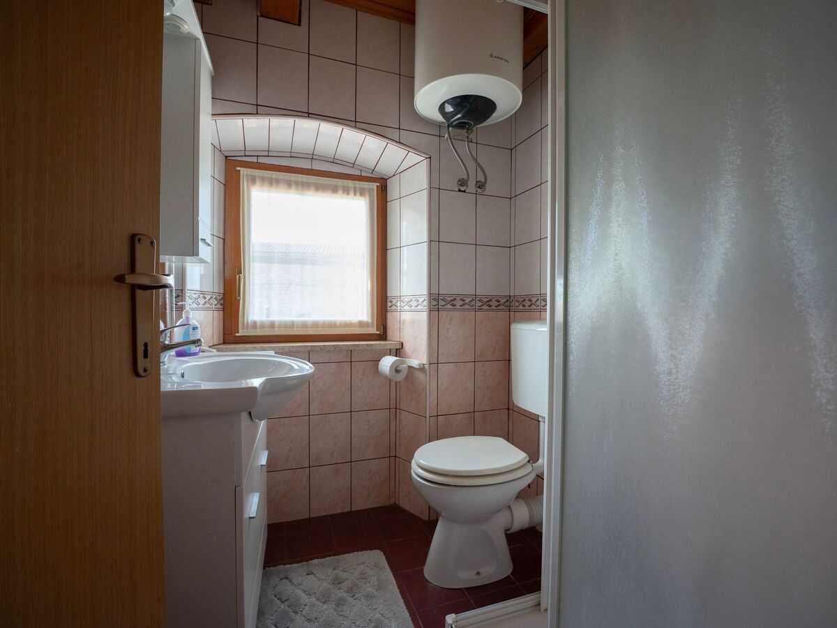 Maison avec piscine privée à Peresiji, Istrie - Photo 25