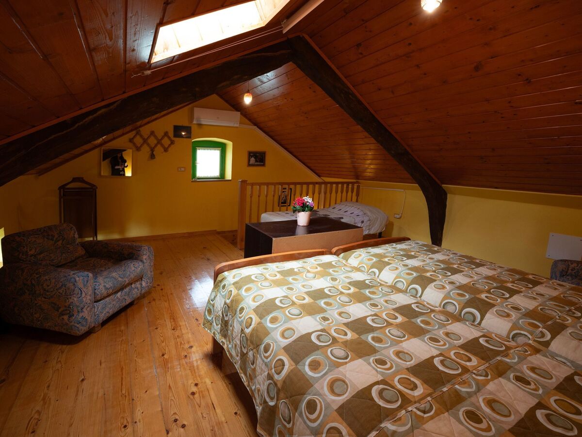 Maison avec piscine privée à Peresiji, Istrie - Photo 28