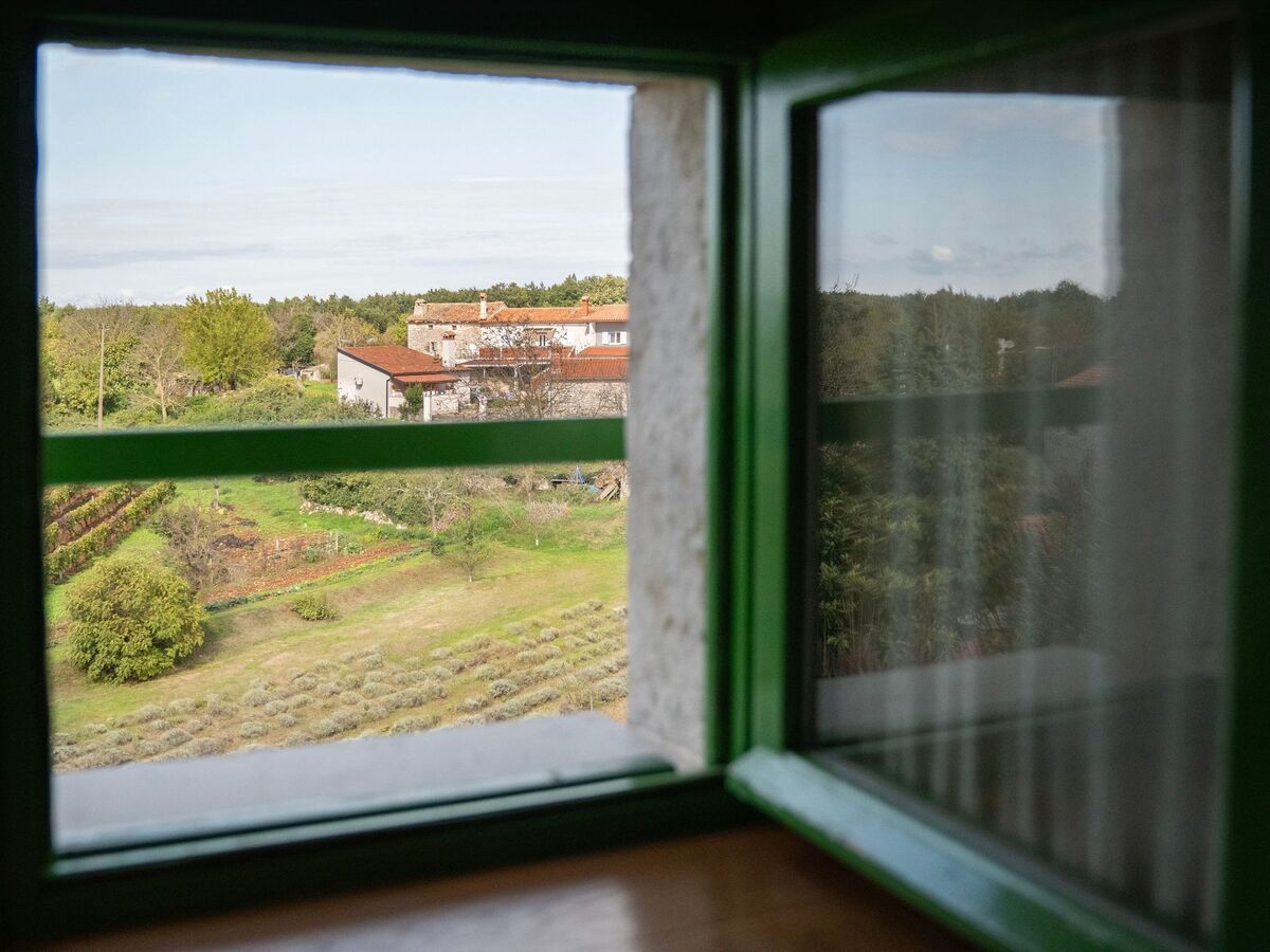 Maison avec piscine privée à Peresiji, Istrie - Photo 31