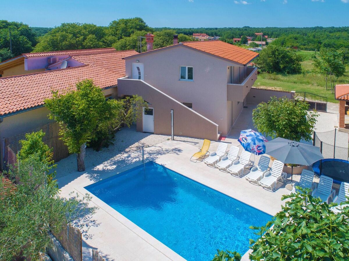 Leone - Maison 7 pers. piscine privée à Bibići - Photo 2