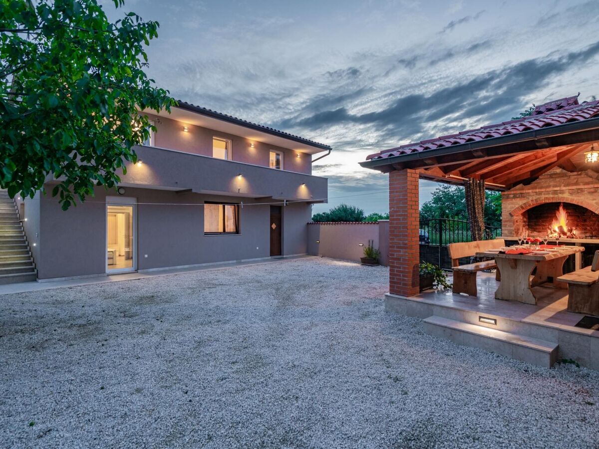 Leone - Maison 7 pers. piscine privée à Bibići - Photo 5