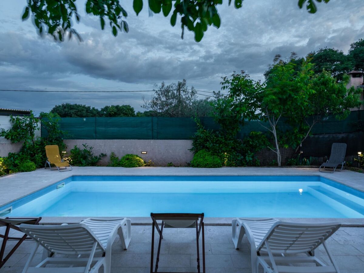 Leone - Maison 7 pers. piscine privée à Bibići - Photo 13