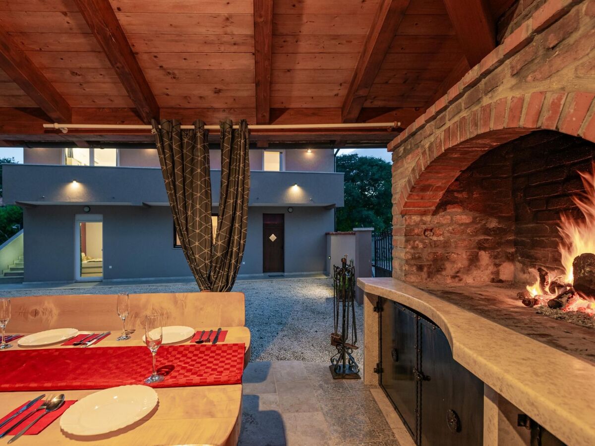 Leone - Maison 7 pers. piscine privée à Bibići - Photo 49