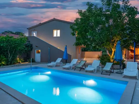 Leone - Maison 7 pers. piscine privée à Bibići