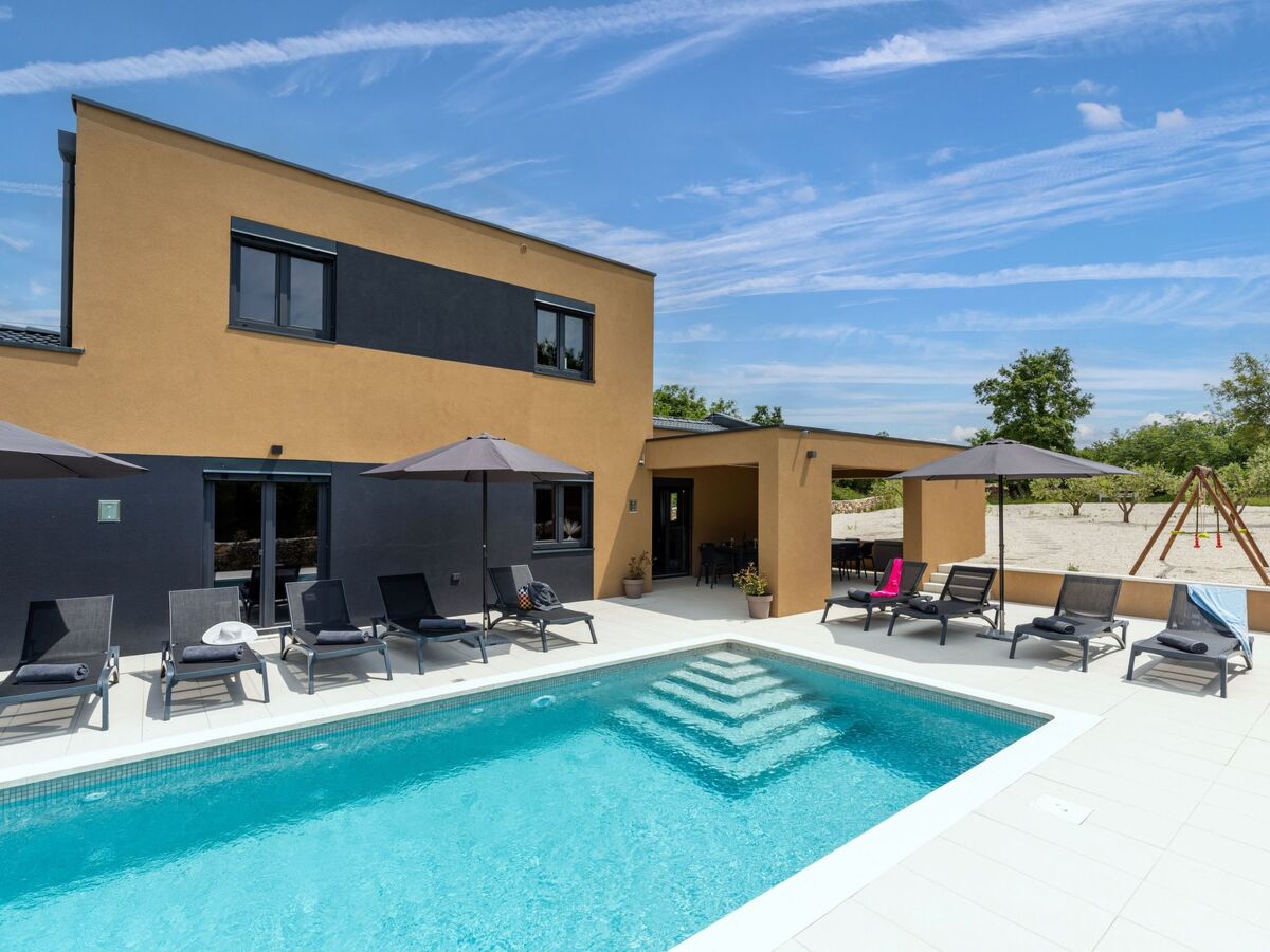 Villa Viktor : maison 14 personnes, piscine et hot tub - Photo 3