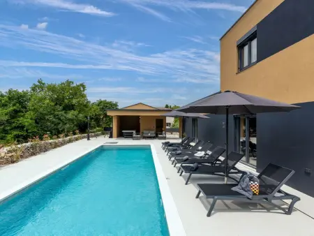 Villa Viktor : maison 14 personnes, piscine et hot tub