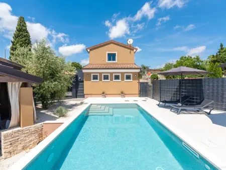 Villa Luna : maison 8 pers., piscine et jardin clos : photo 2