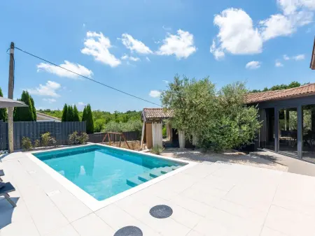 Villa Luna : maison 8 pers., piscine et jardin clos : photo 6