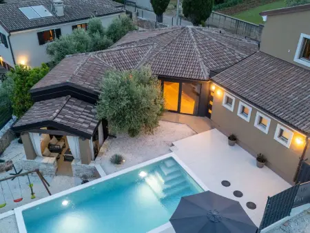Villa Luna : maison 8 pers., piscine et jardin clos : photo 45