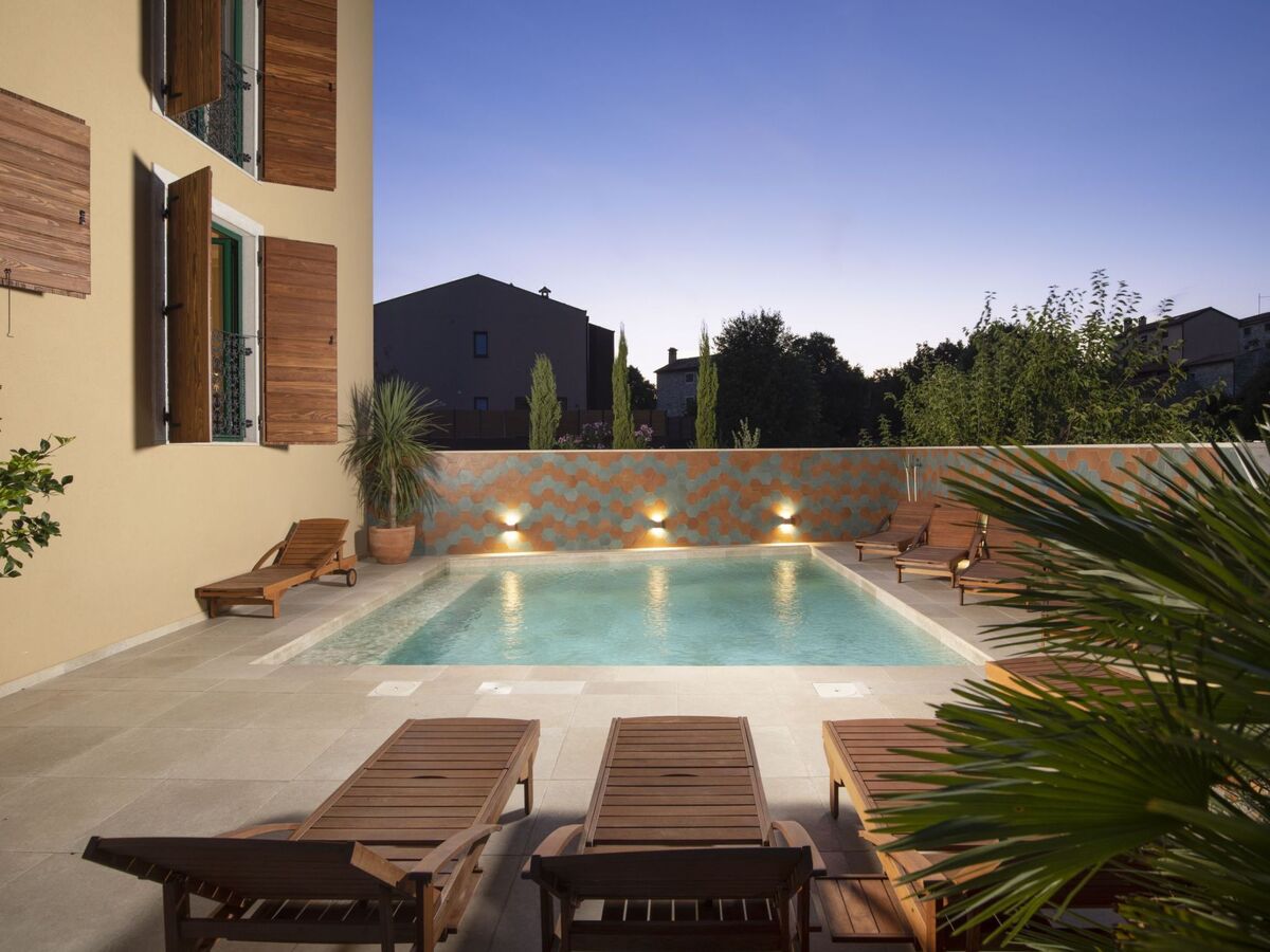 Villa Casa Nova – 7 chambres, spa et piscine à Bale - Photo 4