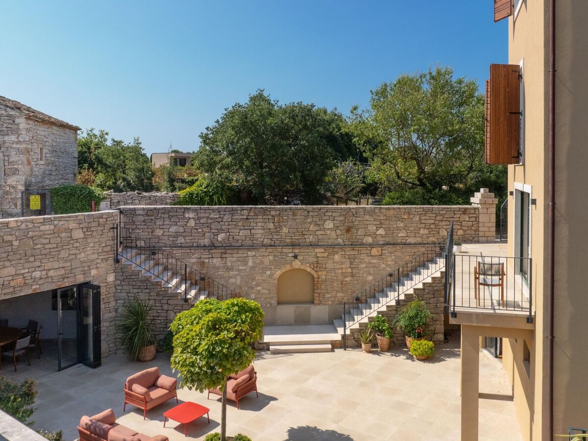Villa Casa Nova – 7 chambres, spa et piscine à Bale - Photo 24