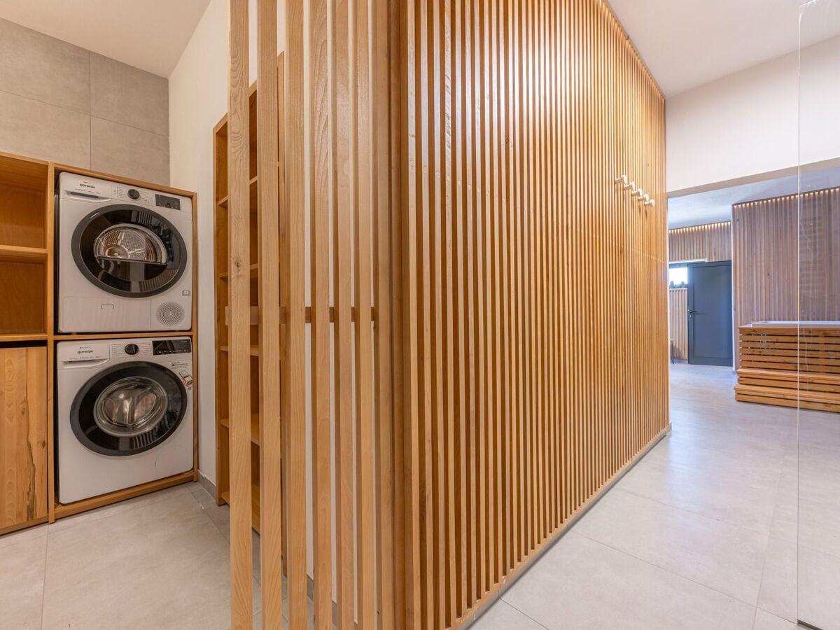 Villa Casa Nova – 7 chambres, spa et piscine à Bale - Photo 44