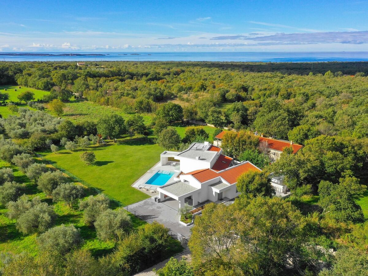Villa Brioli – 4 chambres avec piscine chauffée à Barbariga - Photo 2