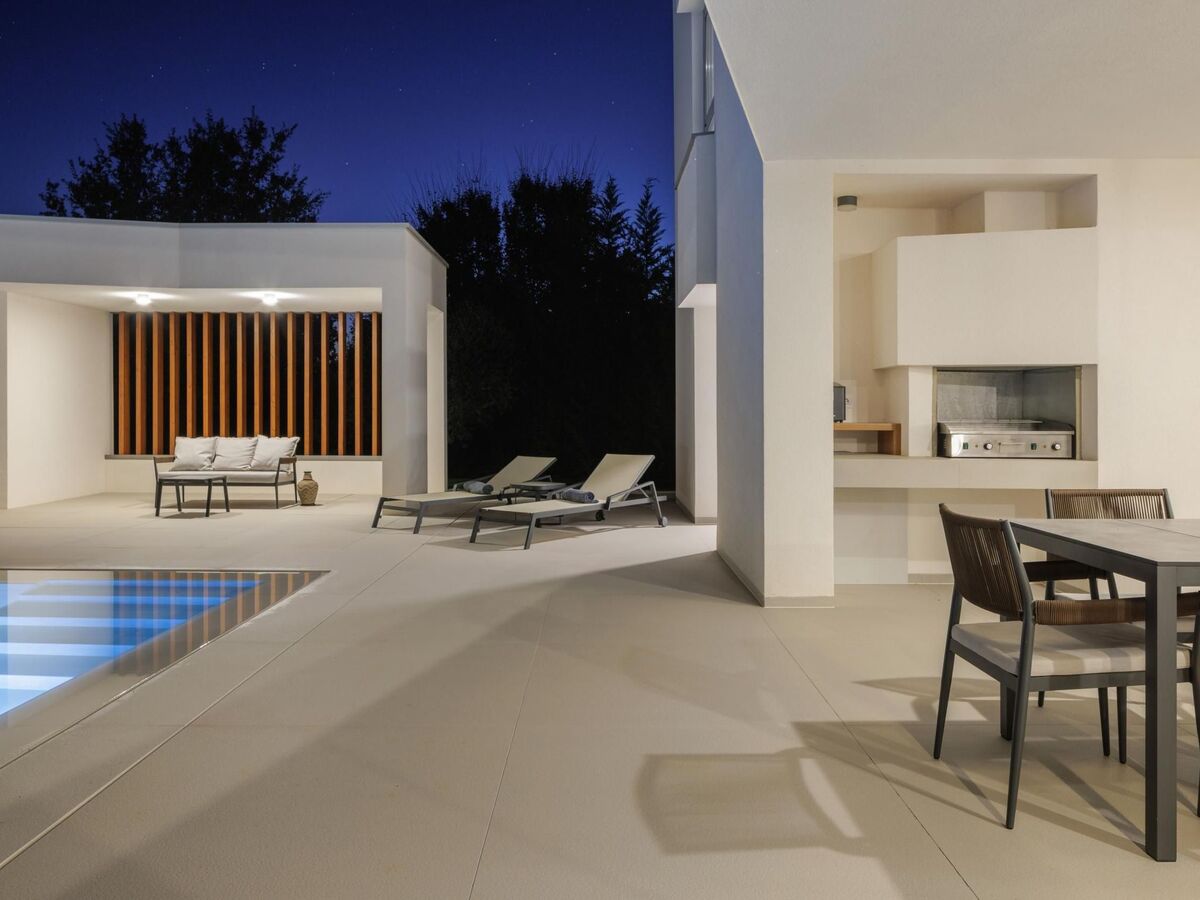 Villa Brioli – 4 chambres avec piscine chauffée à Barbariga - Photo 5