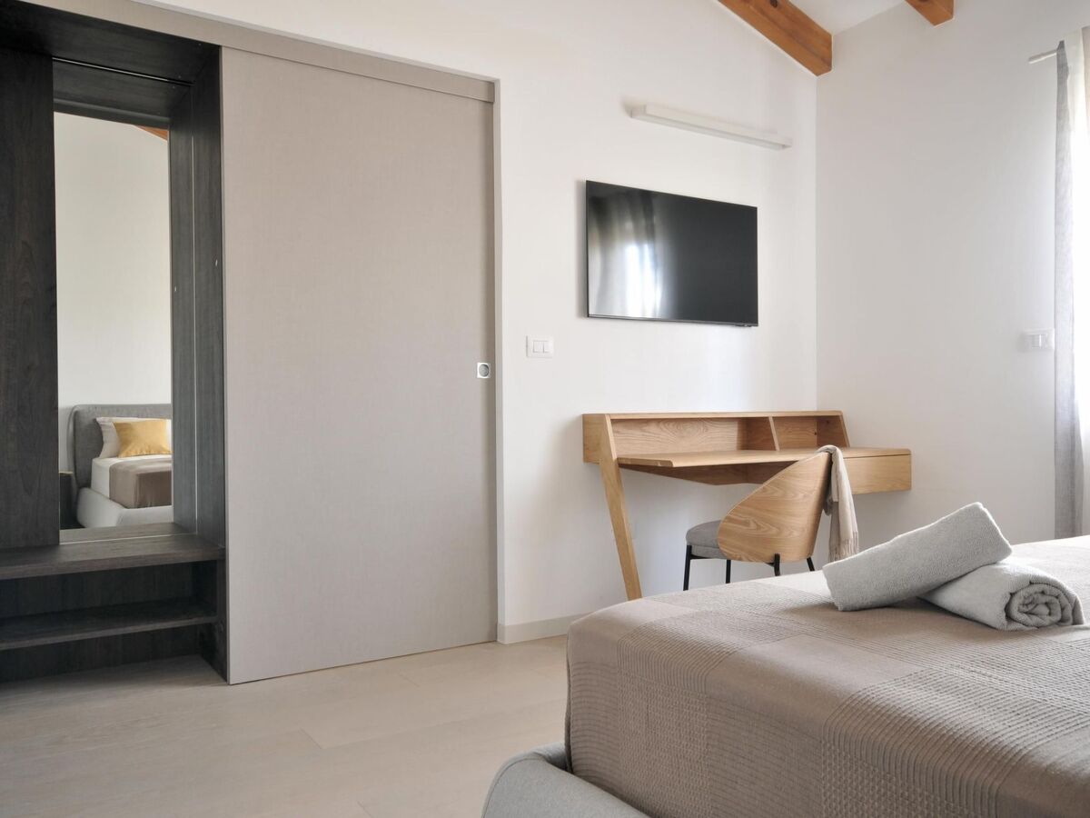 Villa Brioli – 4 chambres avec piscine chauffée à Barbariga - Photo 28