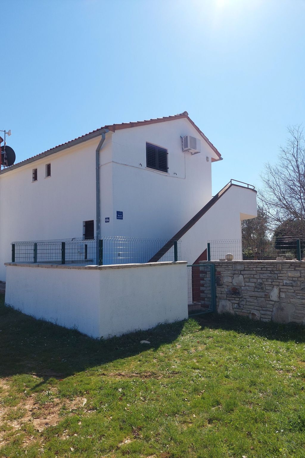 Marmelo – Maison avec jacuzzi privatif à Peroj - Photo 45