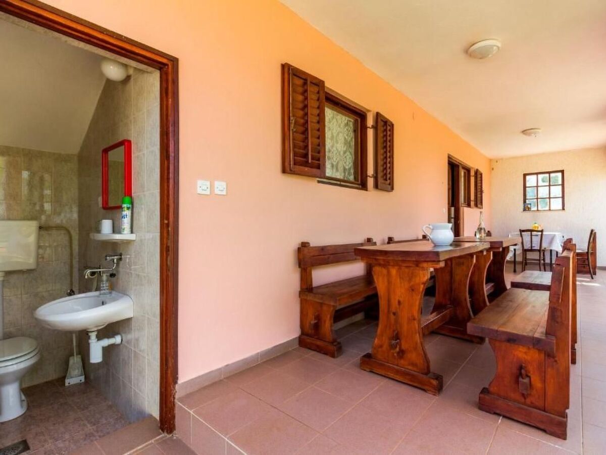 Marmelo – Maison avec jacuzzi privatif à Peroj - Photo 46