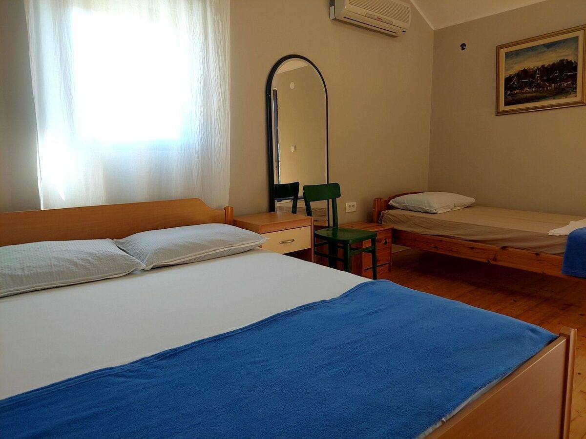 Marmelo – Maison avec jacuzzi privatif à Peroj - Photo 59