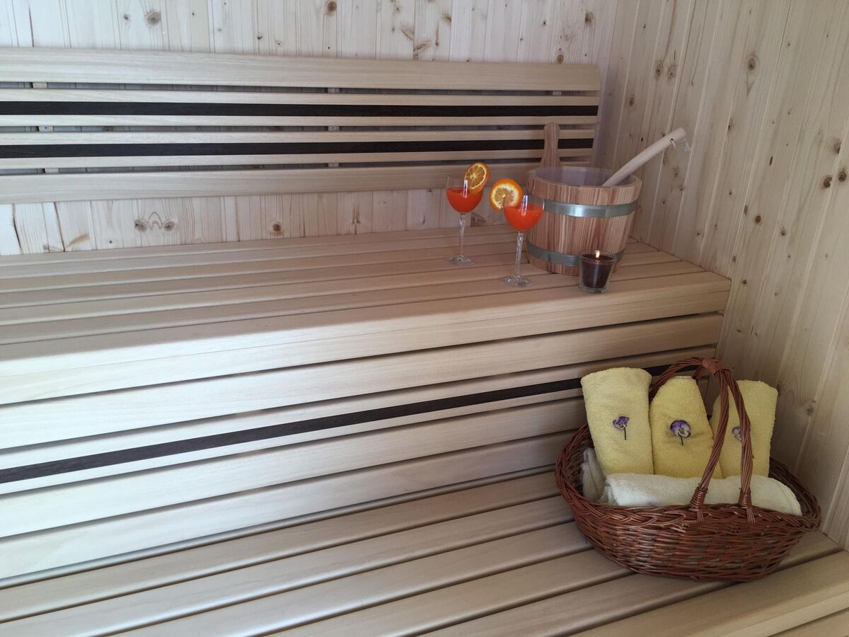 Villa avec piscine d'eau salée, sauna et jacuzzi à Vodnjan - Photo 11