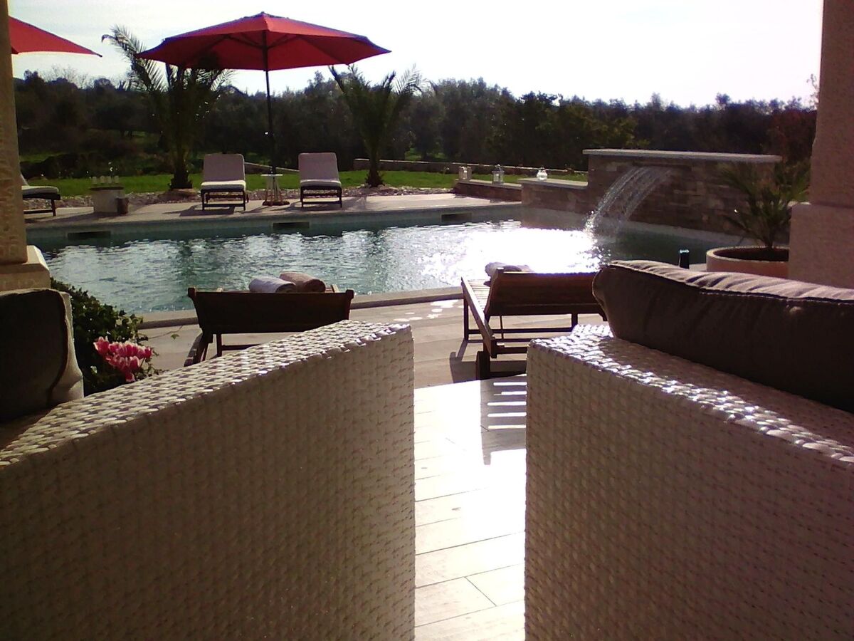 Villa avec piscine d'eau salée, sauna et jacuzzi à Vodnjan - Photo 40