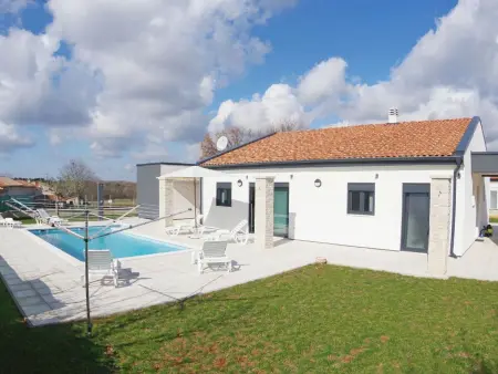 Villa Serenity, maison 8 pers. avec piscine privée : photo 2