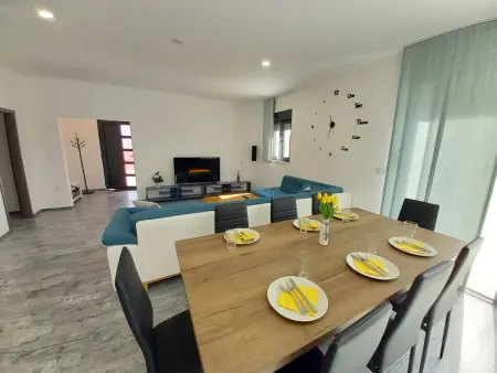 Villa Serenity, maison 8 pers. avec piscine privée : photo 18