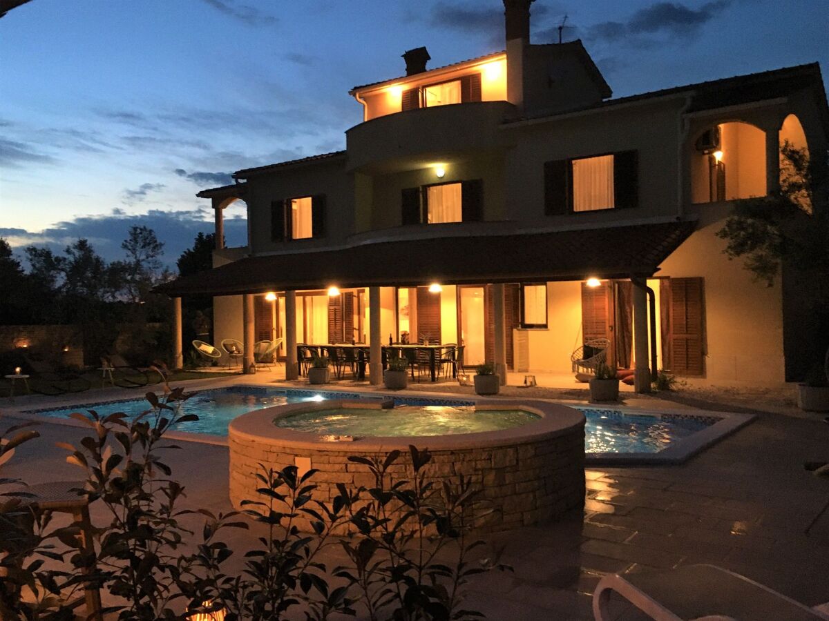 Villa 10 chambres avec piscine chauffée et vue sur l'archipel - Photo 2