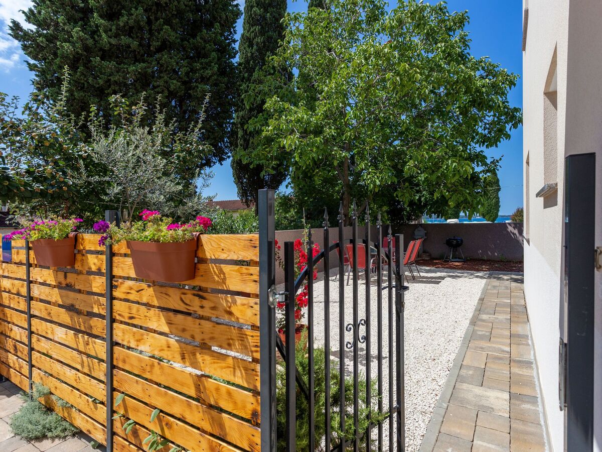 Maison 180m² vue Brijuni, 200m de la plage - Photo 6