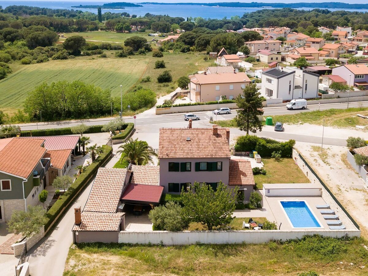 Villa Valbandon : maison 10 pers., piscine et sauna à Fažana - Photo 2