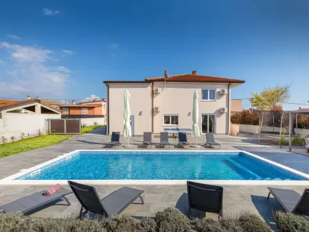 Villa Berg 2 : maison 12 pers, piscine privée chauffée : photo 11